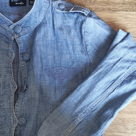 Oakley Light Denim Chambray Button-Up Coat Small - Picture 4 of 11